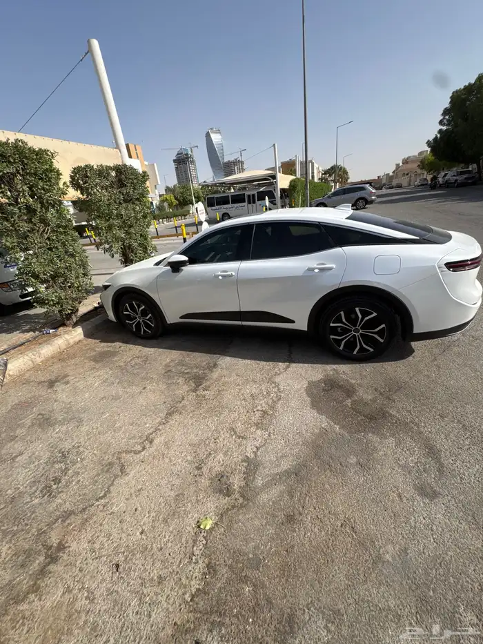 كراون 2023 ماشي 35 بريميوم 3