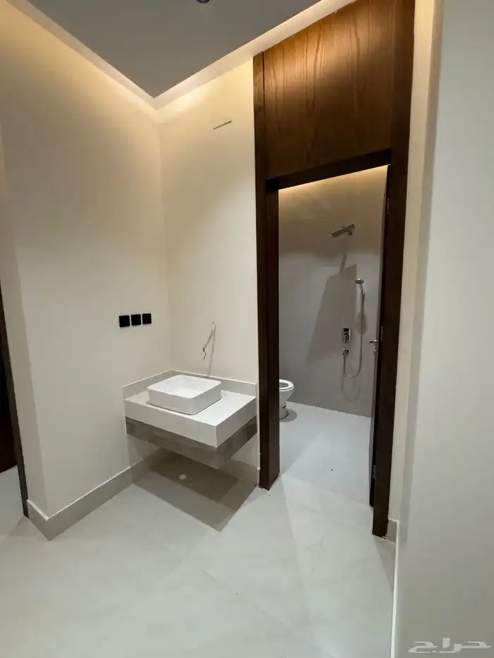 للبيع شقق تمليك أرضي مدخل مستقل خميس مشيط حي الحسام 12