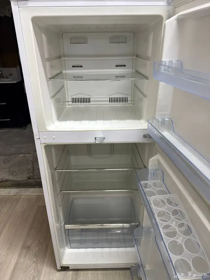 ثلاجة داينسات 10 قدم 2