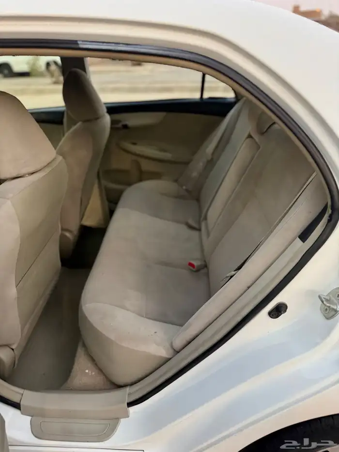 للبيع كورلا 2012 (XLI 1.6) نص فل ((نظيفة)) 41