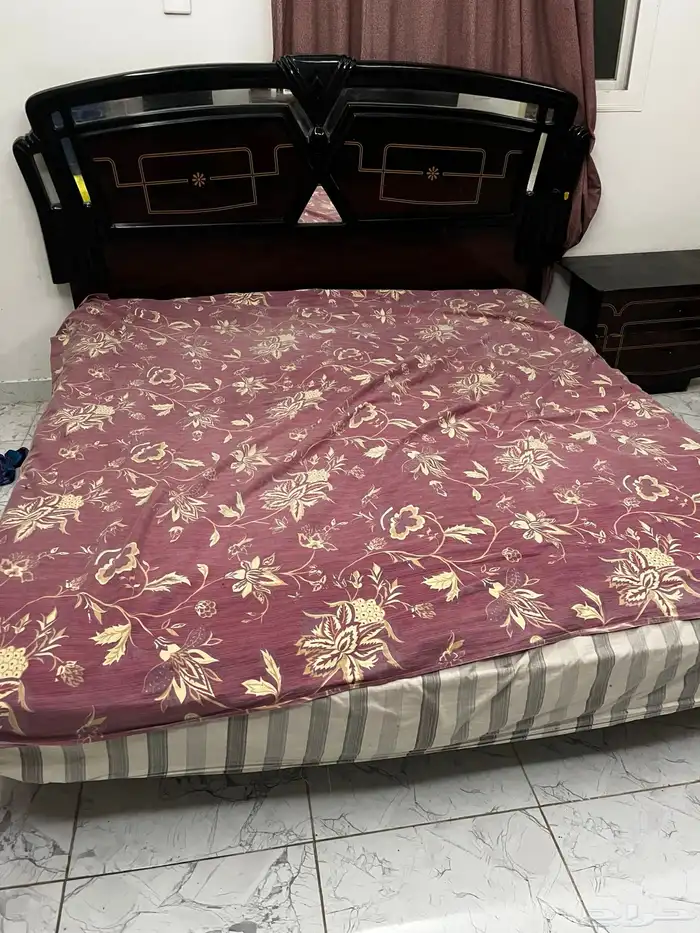 دواليب سراير كنب للبيع بأسعار ر رمزيه مستعجل 0