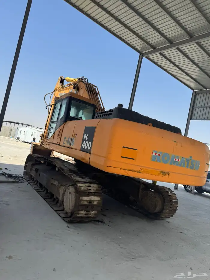 حفارة بوكلين كوماتسو 400lc موديل 2012 للبيع 0