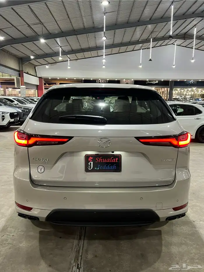 مازدا CX-60 2025 فل كامل شبه جديد ( الحاج حسين علي رضا ) 3
