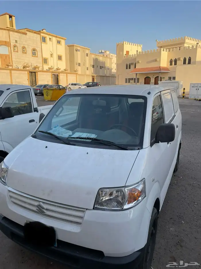 فان باص سوزوكي نظيف للبيع 2