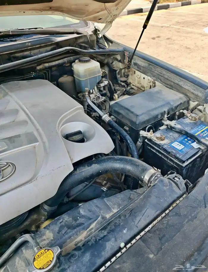 جيب لاندكروزر VXR فل كامل ستين عام 2011 73