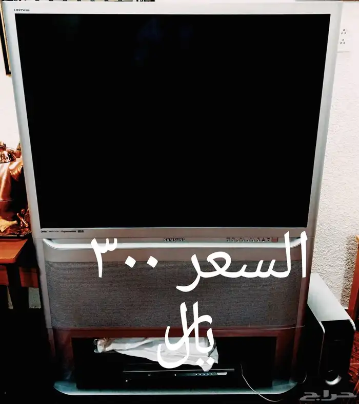 للبيع مجموعة اشياء تلفزيون و فرن كهربائي عين وحده استاند كام 5