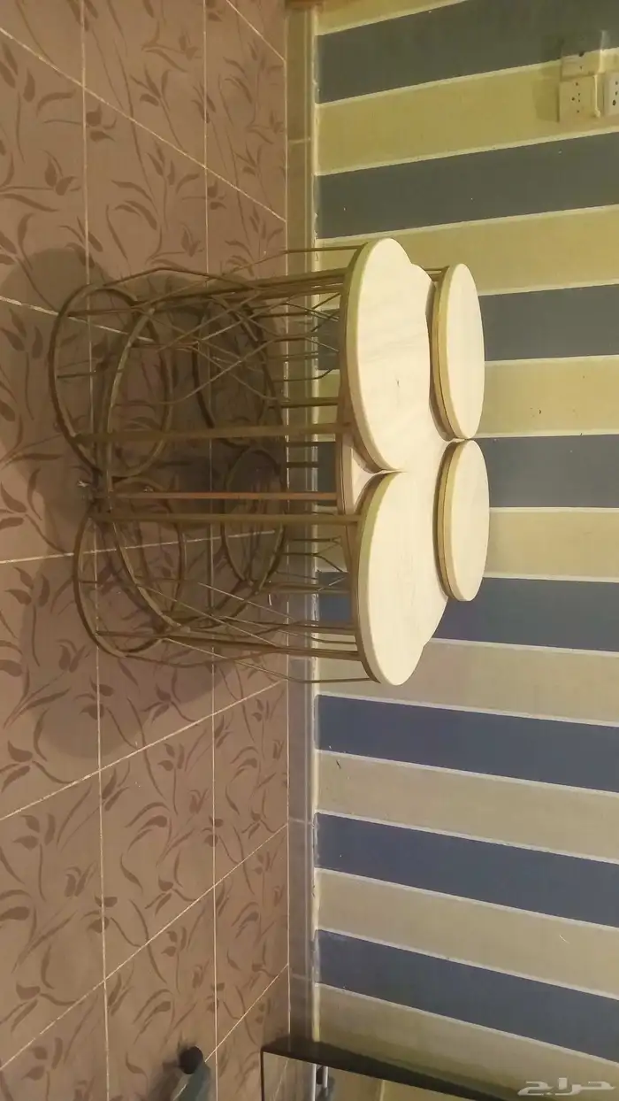 طاولة خدمة 1
