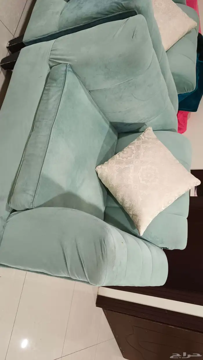 كنب مجلس فاخر للبيع المستعجل 1