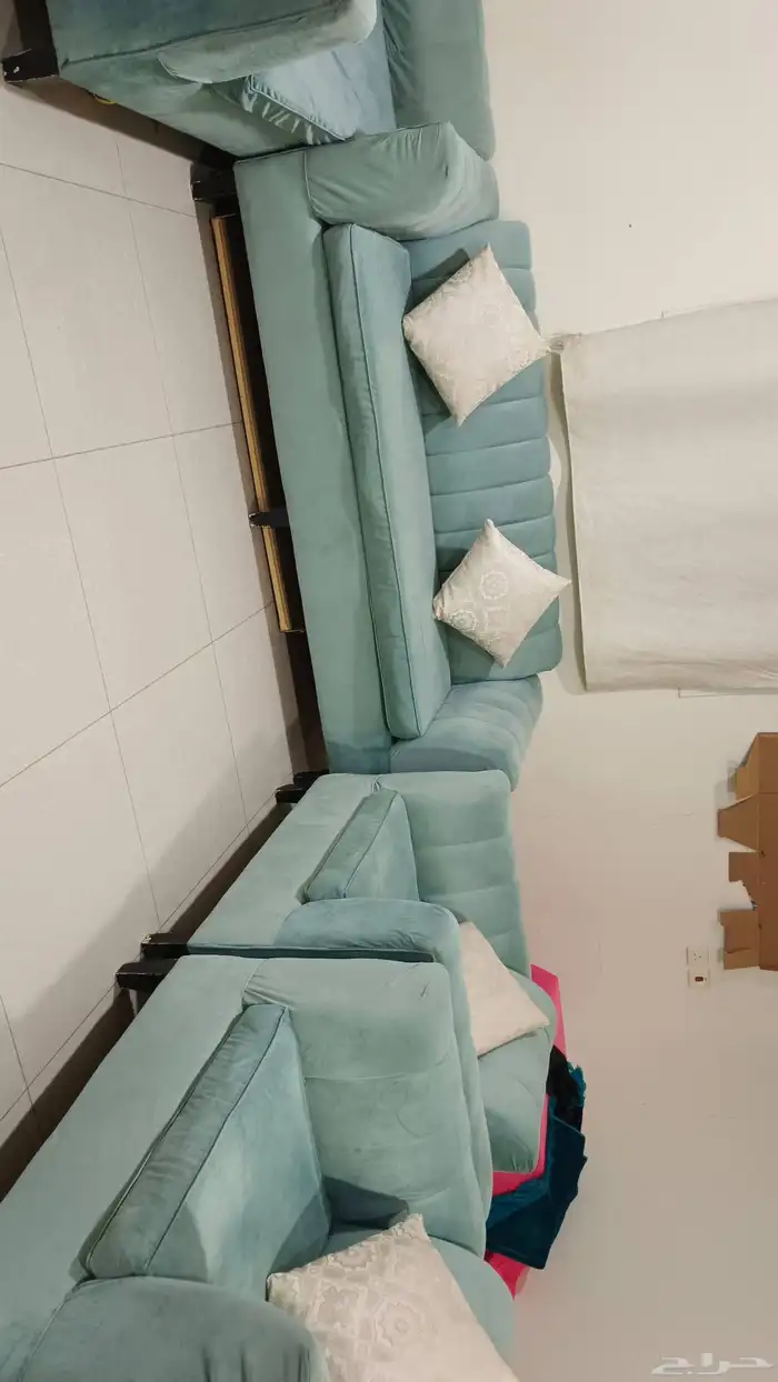 كنب مجلس فاخر للبيع المستعجل 2