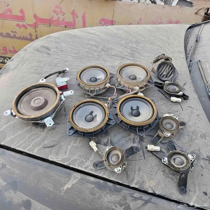 سمعات لكزس IS ارنوب 0