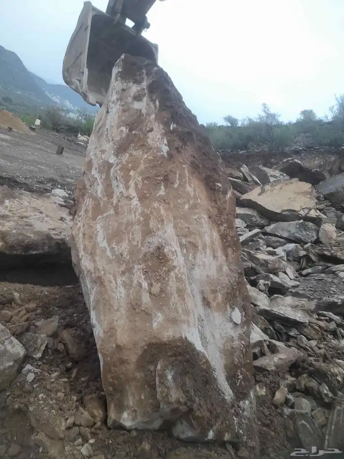 بوكلين لبنا الحجر وقص الراظي 5