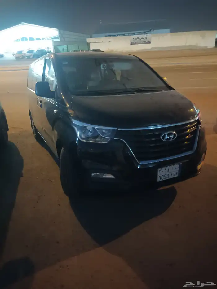 للبيع فان اتش ون عائلي موديل 2021 ديزل ماشي 84 2