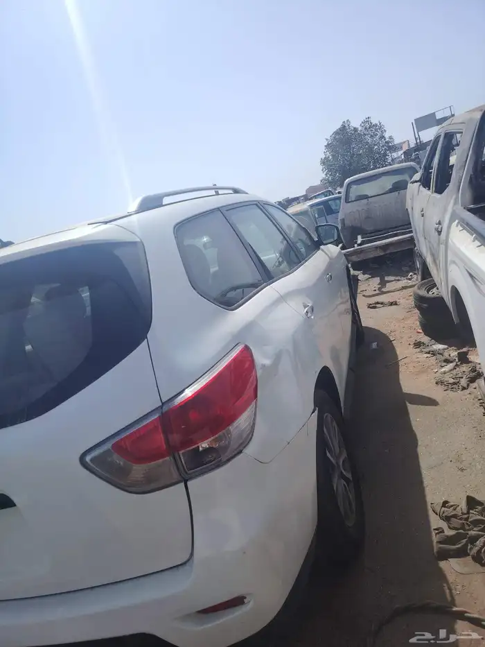 نيسان باثفندر 2014 تشليح قطع غيار فقط 1