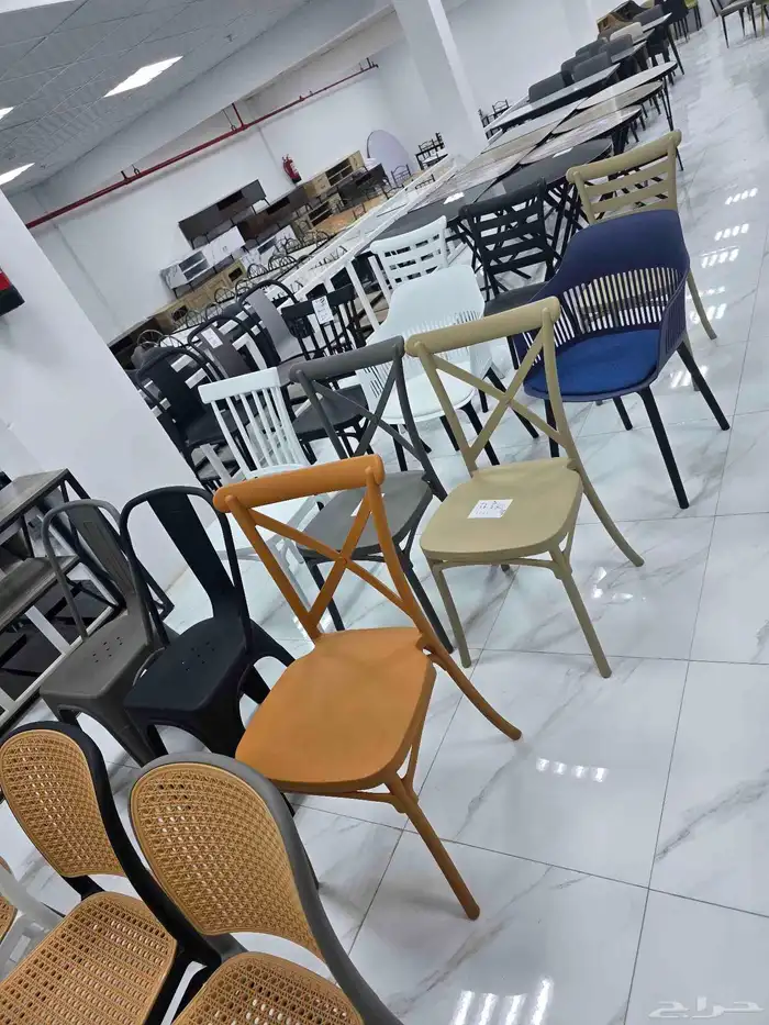 كراسي فايبر كراسي بلاستيك 1