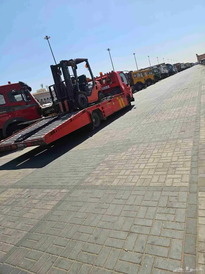 رافعات شوكيه للايجار وجميع المعدات بجميع الاحجام 5