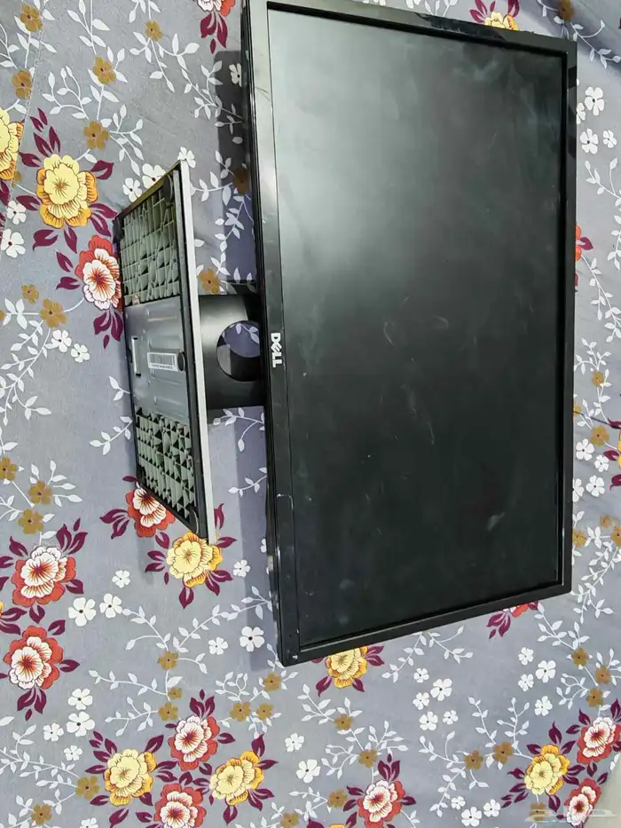 شاشه كومبيوتر للبيع 0