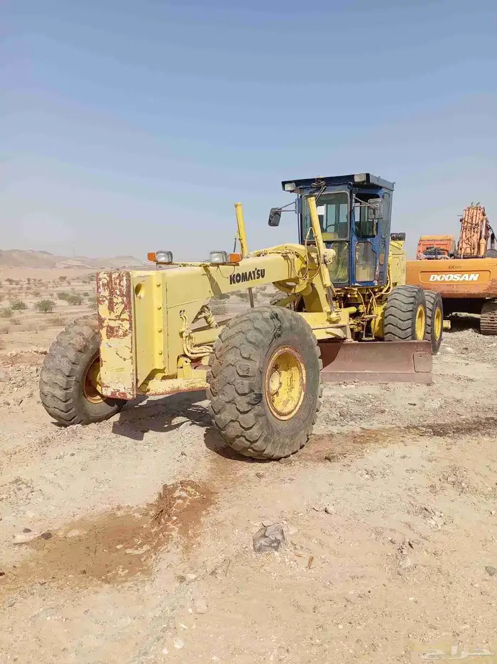 جليدر كوماتسو 1