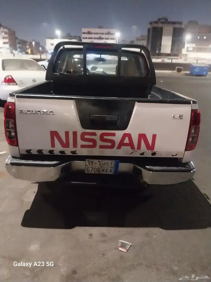Nissan Navarra 2010 4