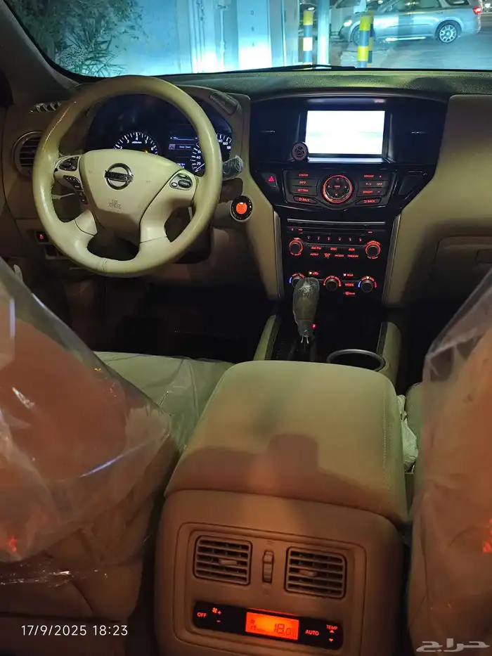 للبيع او البدل نيسان باثفندر 2014 ممشى قليل نظيفة بالاحساء 27