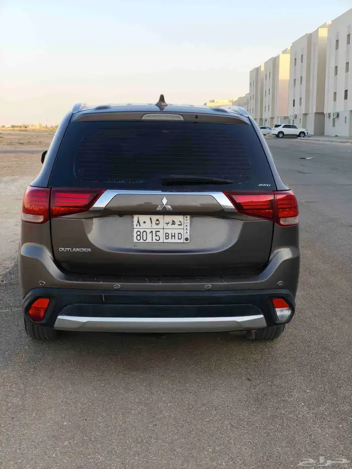 اوتلاندر 2018 6