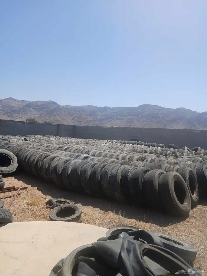 شراء كفرات الشاحنات المستعمله والتالفه 0