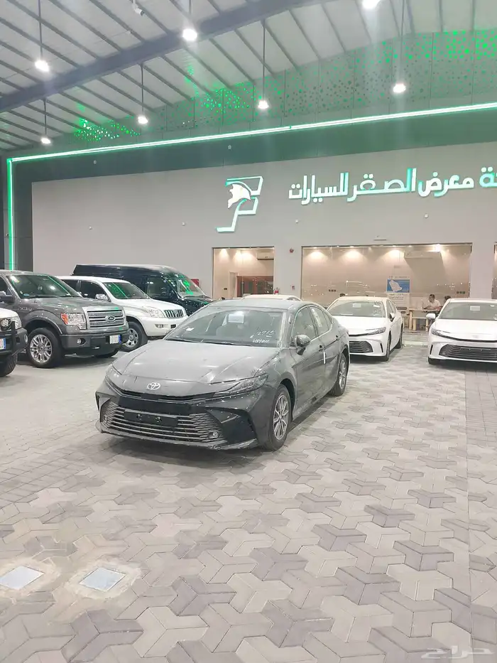 كامري هايبرد E موديل 2025 1