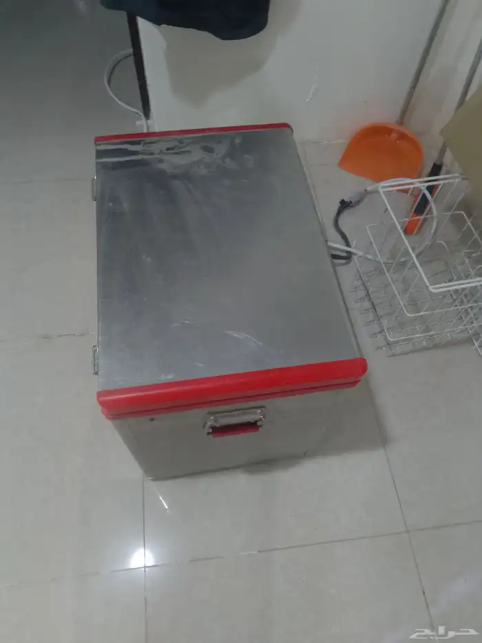 للبيع ثلاجه 0