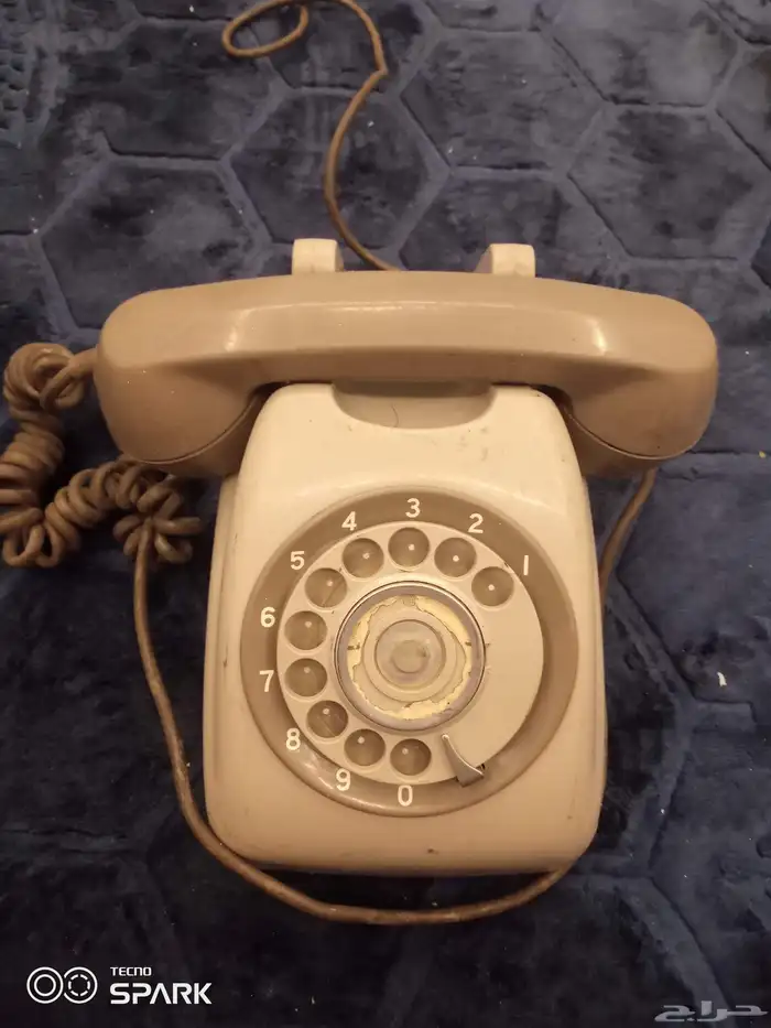 اجهزت تليفون قديم العدد5 اجهزه 9