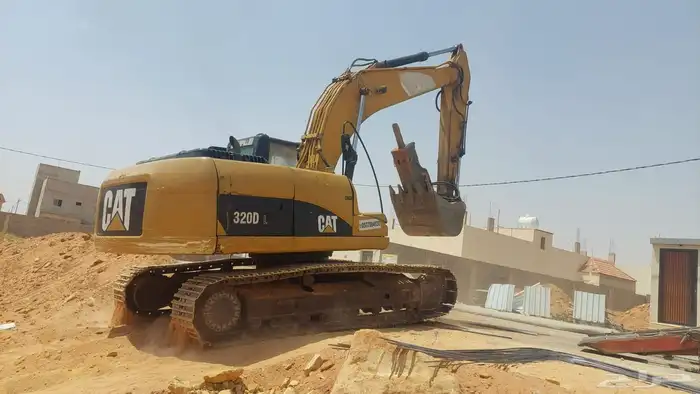 مقاول حفر بكلين بوكلينات 1