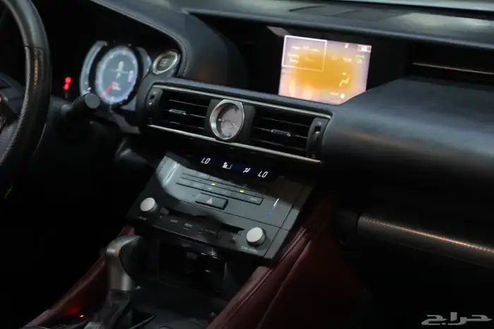 لكزس RC 350 سته سلندر F سبورت 2015 9