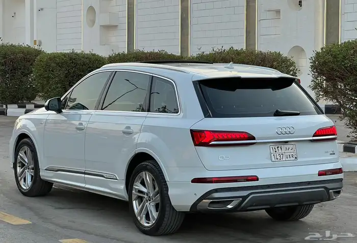 اودي Q7 2022 (بحالة ممتازة) 4