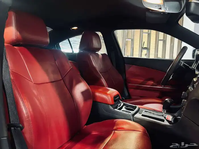 تشارجر 2014 RT v8 نظيف وبحاله ممتازه 8