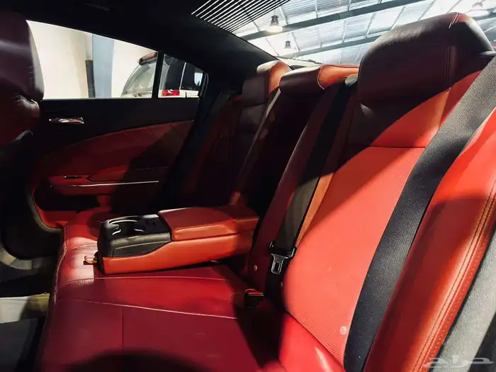 تشارجر 2014 RT v8 نظيف وبحاله ممتازه 14