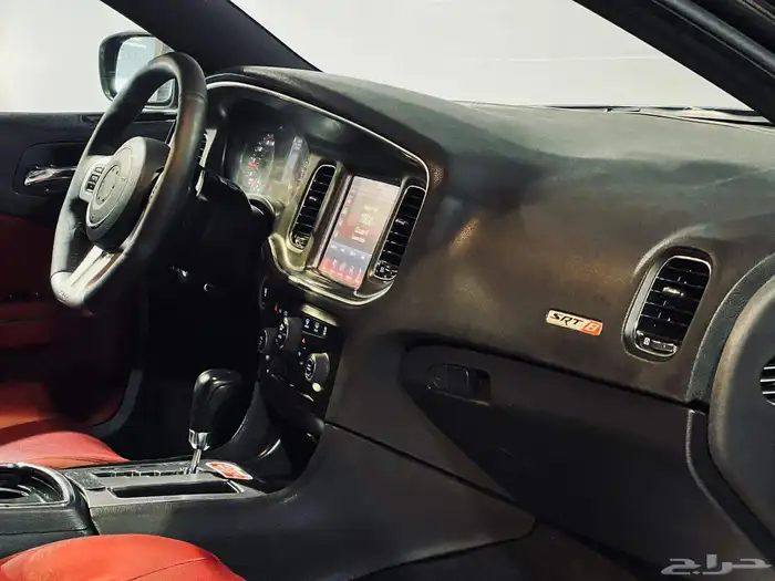 تشارجر 2014 RT v8 نظيف وبحاله ممتازه 11