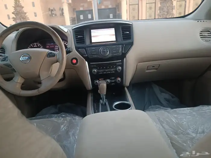 نيسان باثفندر 8