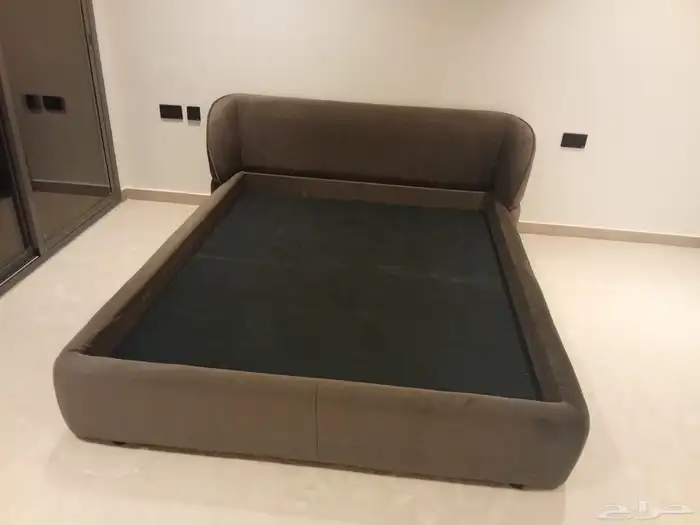 تفصيل جميع أنواع المفروشات ستائر كنب سراير طولات 3