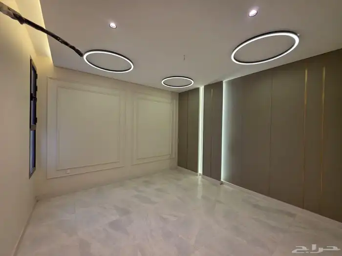 شقق تمليك فاخرة ولي العهد 1 داخل الحد 5 غرف ب 470 15