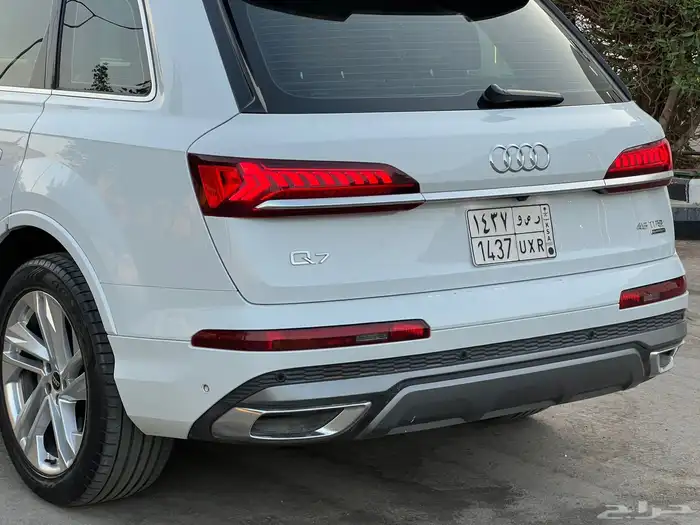 اودي Q7 2022 (بحالة ممتازة) 10