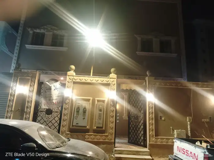 الان للبيع فله دور وثلاث شقق مميزة 0