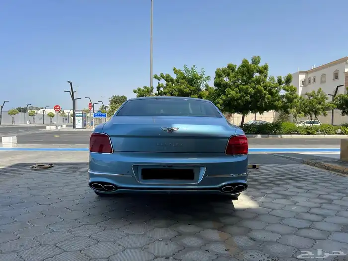 بنتلي فلاينج سبير 2022 V8 18