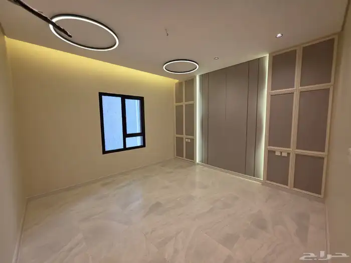 شقق تمليك فاخرة ولي العهد 1 داخل الحد 5 غرف ب 470 0