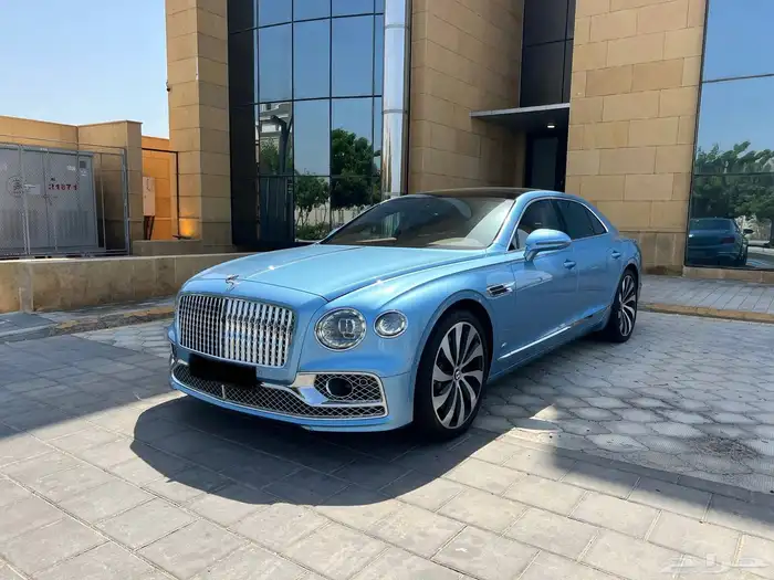 بنتلي فلاينج سبير 2022 V8 0