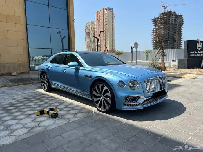 بنتلي فلاينج سبير 2022 V8 2