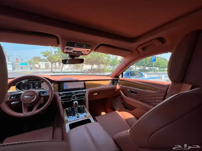 بنتلي فلاينج سبير 2022 V8 12