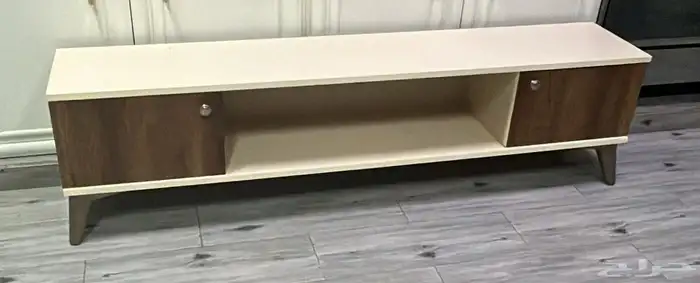 مكتب ومكتبة ومدخل 4