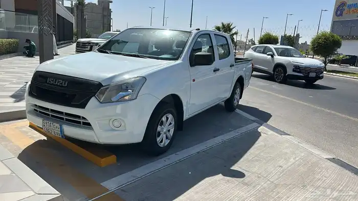 للبيع ايسوزو ديماكس 2022 غمارتين قزاز كهرباء مكينه كبيره 0