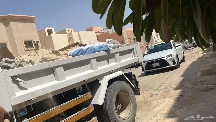 دينا قلاب نقل مخلفات ومواد بناء 3
