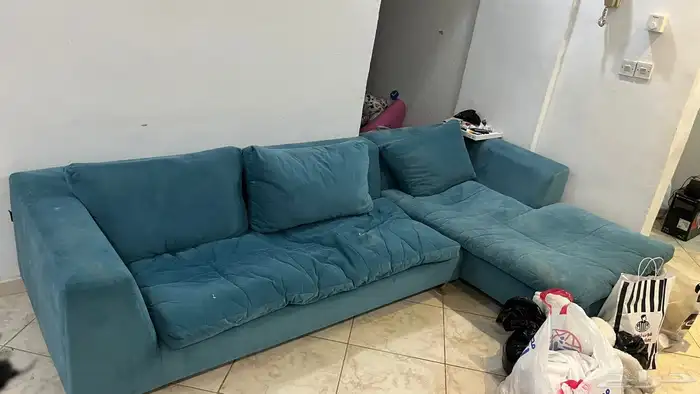 كنب سرير تلاجه براده مكوه بخار غرفة نوم 13