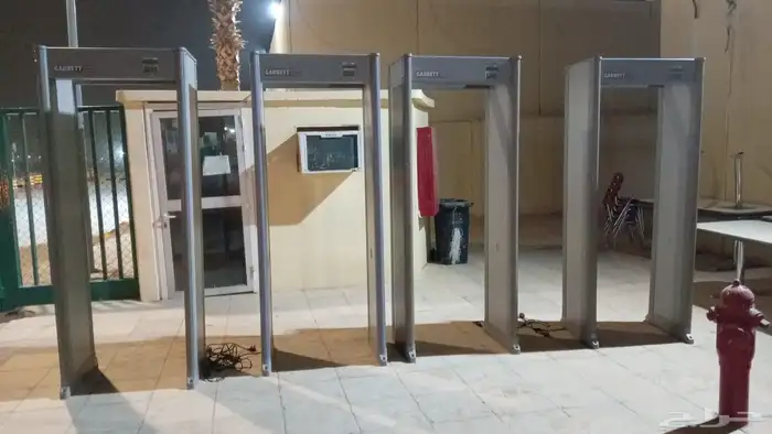 بوابات امنية بوابة كشف معادن 18 زون Zone بوابة مرور افراد 3