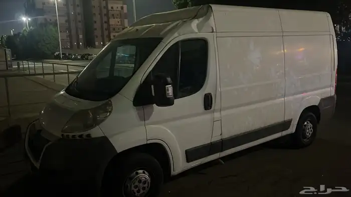 باص فان نظيف جدا  للبيع 2